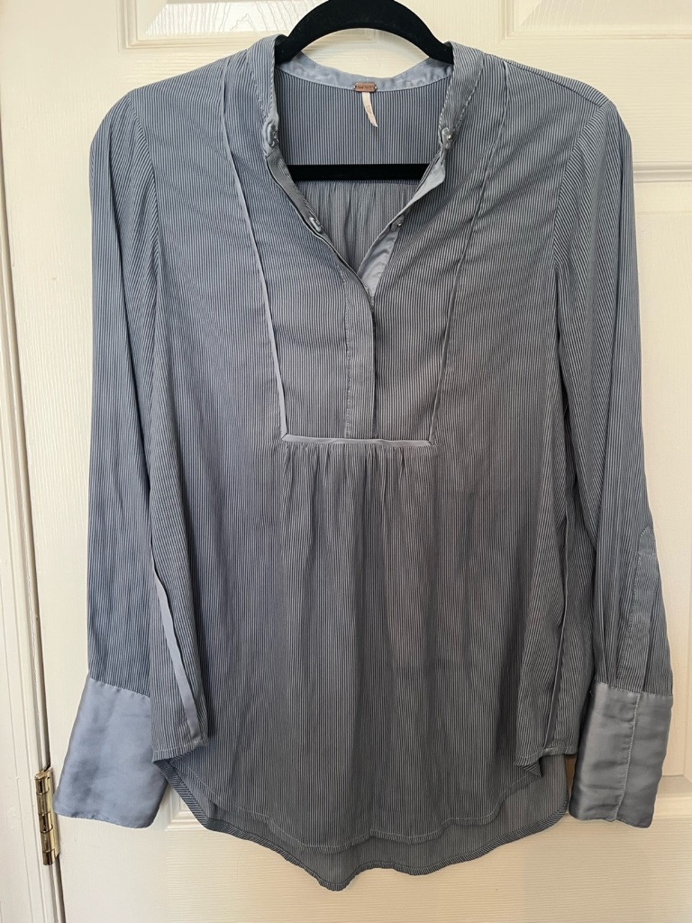 Free People XS Gray Pinstripe V-Neck Tunic Blouse Goth Minimalist